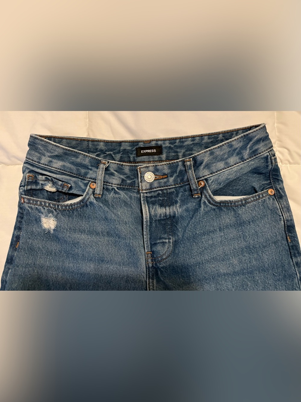 Express Relaxed Straight Low Rise size 0 R - Picture 4 of 6